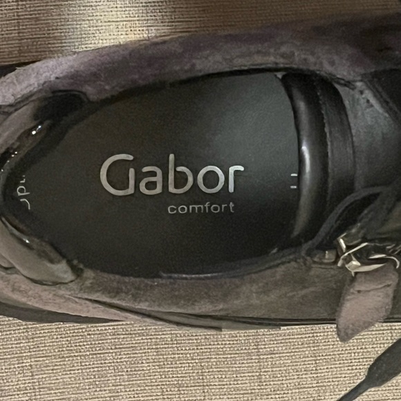 Gabor Hollywell- UK- Black and Dark Gray Sneakers, size 7.5 - Picture 3 of 9